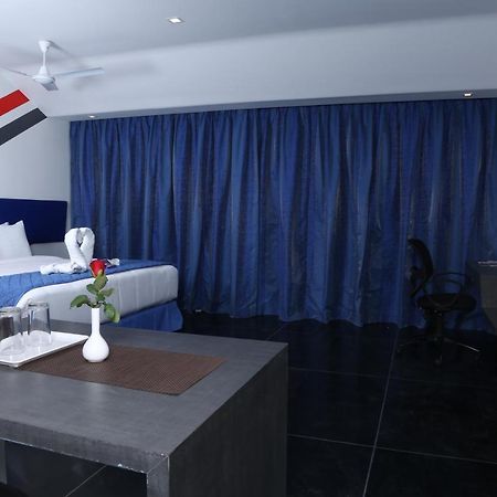 Days Inn & Suites By Wyndham Bengaluru Whitefield エクステリア 写真