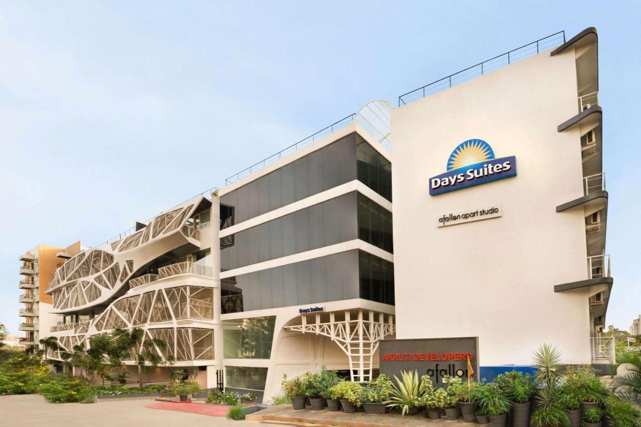 Days Inn & Suites By Wyndham Bengaluru Whitefield エクステリア 写真