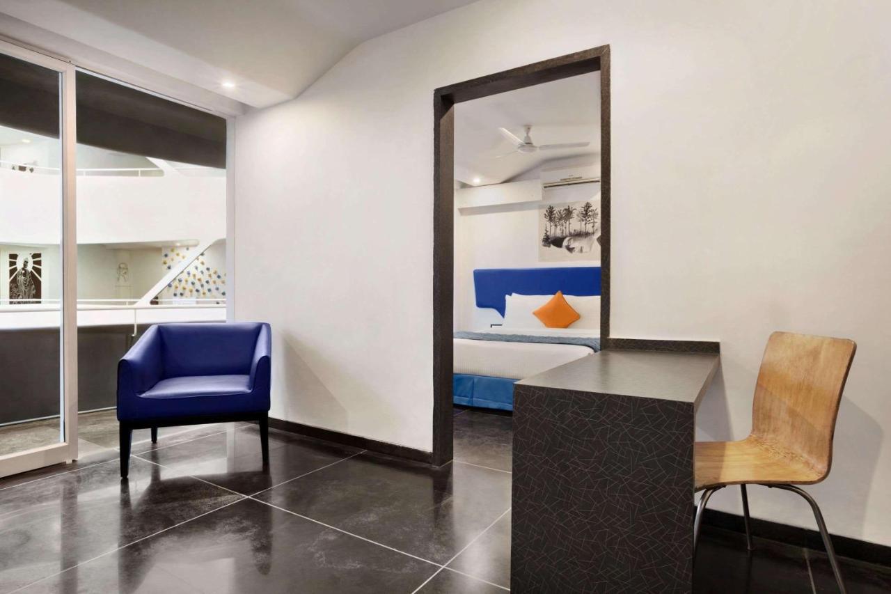 Days Inn & Suites By Wyndham Bengaluru Whitefield エクステリア 写真
