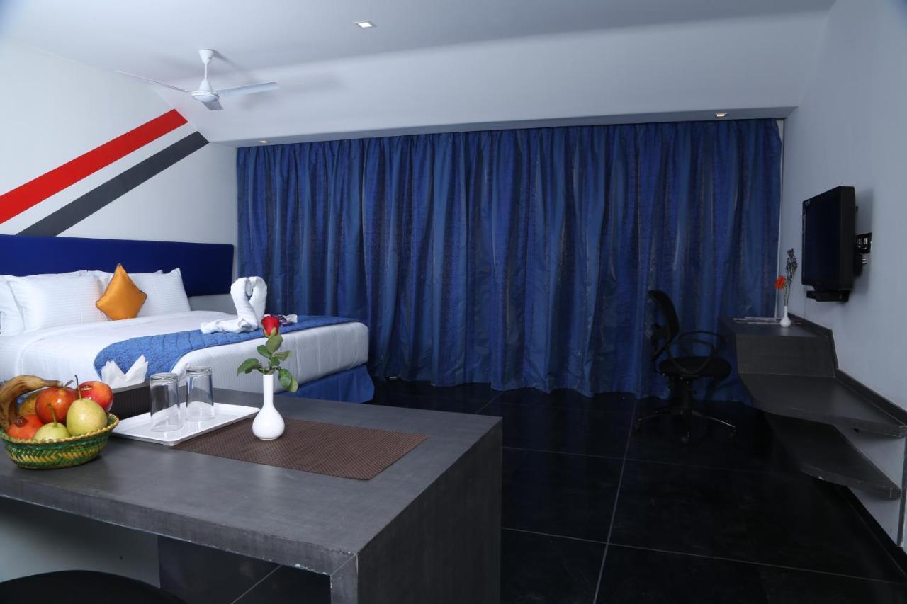 Days Inn & Suites By Wyndham Bengaluru Whitefield エクステリア 写真