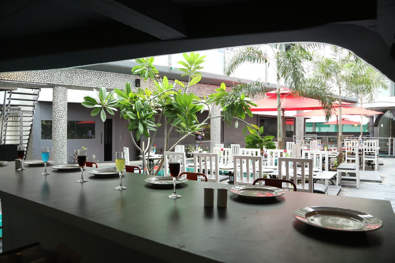 Days Inn & Suites By Wyndham Bengaluru Whitefield エクステリア 写真