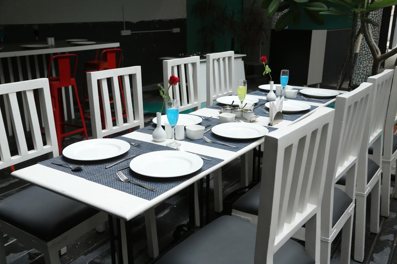 Days Inn & Suites By Wyndham Bengaluru Whitefield エクステリア 写真