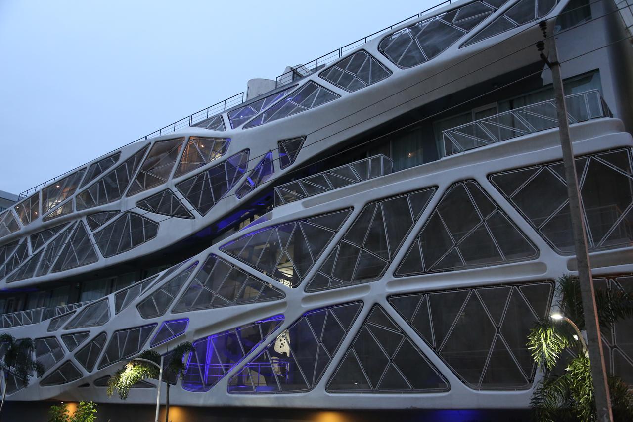 Days Inn & Suites By Wyndham Bengaluru Whitefield エクステリア 写真