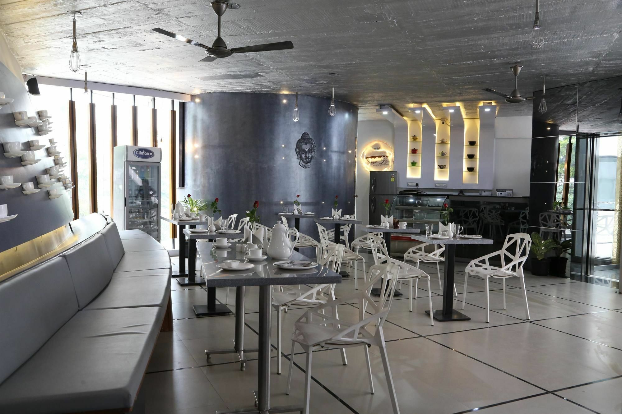 Days Inn & Suites By Wyndham Bengaluru Whitefield エクステリア 写真